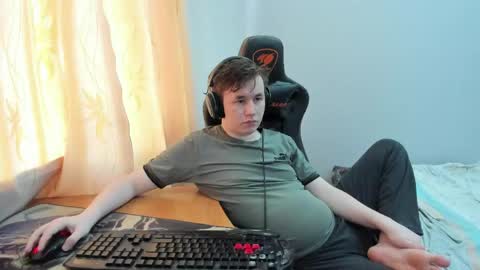 Snapshot of iliaskrislove chatting on 6, 6, 2026 iliaskris online show from 6, 6, 2026