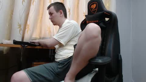 Snapshot of iliaskrisloveee chatting on 1, 11, 2025 lord online show from 1, 11, 2025