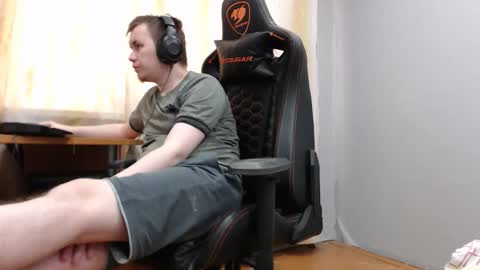 Snapshot of iliaskrisloveee chatting on 16, 11, 2025 lord online show from 16, 11, 2025