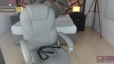 ilitzy cardona online show from 23, 9, 2025