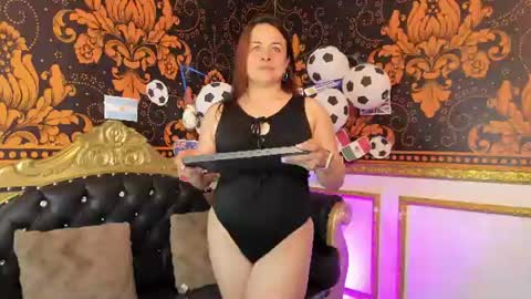 LILY online show from 13, 7, 2026