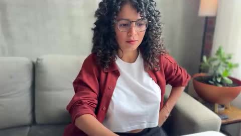 Kloe online show from 30, 9, 2025