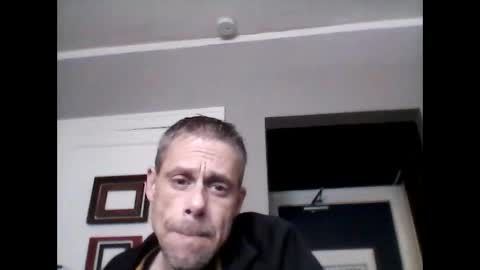 Ilovesquirterz1 online show from 19, 1, 2025