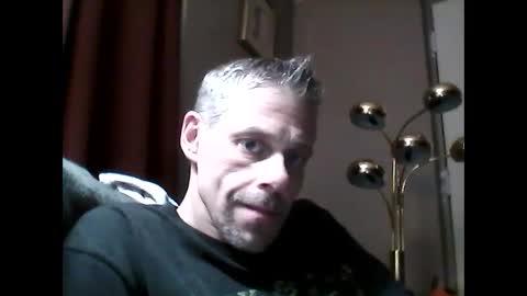 Ilovesquirterz1 online show from 25, 1, 2025