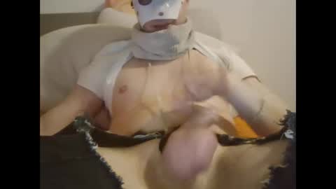 iluvhottenns online show from 28, 2, 2025