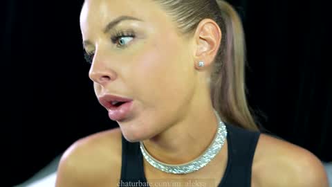 Snapshot of im_aleksa chatting on 31, 1, 2025 Aleksa online show from 31, 1, 2025