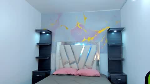 im_brittany_333 online show from 7, 1, 2026