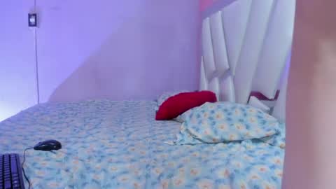 im_brittany_333 online show from 2, 7, 2026