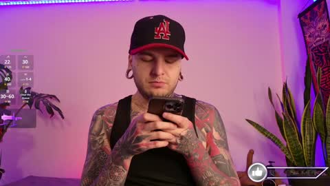 Snapshot of im_bryan chatting on 30, 12, 2024 Bryan online show from 30, 12, 2024