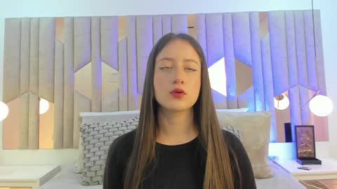 Caro   online show from 6, 1, 2025