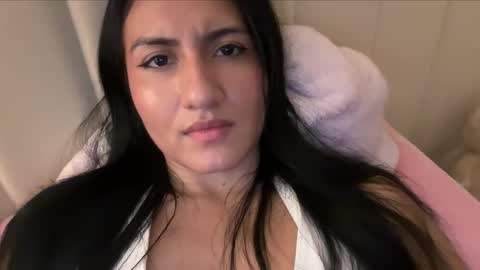 instagram  online show from 13, 12, 2025