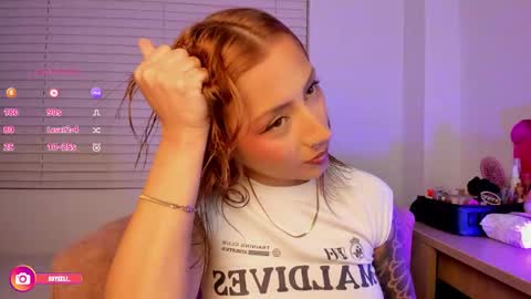 Snapshot of im_eli1 chatting on 14, 10, 2025 Eli online show from 14, 10, 2025