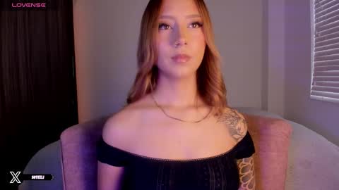 Snapshot of im_eli1 chatting on 20, 11, 2025 Eli online show from 20, 11, 2025