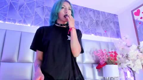 Snapshot of im_gaia chatting on 4, 3, 2025 Im Gaia online show from 4, 3, 2025