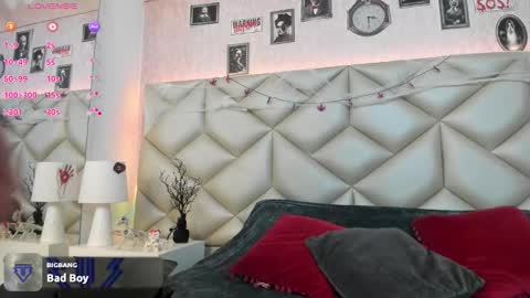 Snapshot of im_gaia chatting on 28, 10, 2025 Im Gaia online show from 28, 10, 2025