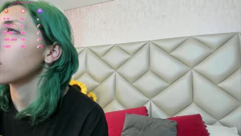 Snapshot of im_gaia chatting on 11, 11, 2025 Im Gaia online show from 11, 11, 2025