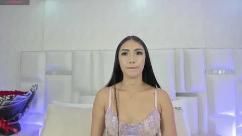 im_isabella1 online show from 8, 7, 2026