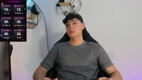 Snapshot of im_juaniito chatting on 19, 9, 2025 40 OFF TODAY online show from 19, 9, 2025