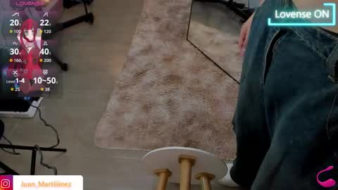 Snapshot of im_juaniito chatting on 13, 10, 2025 40 OFF TODAY online show from 13, 10, 2025