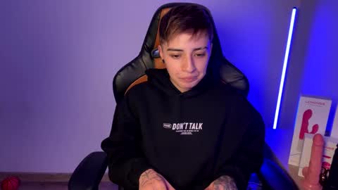 Laia online show from 26, 2, 2025