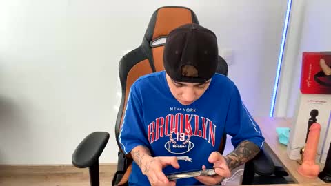 Laia online show from 28, 2, 2025