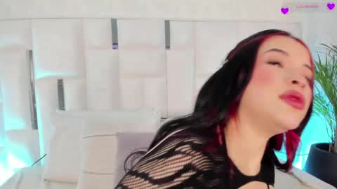 Nika online show from 19, 4, 2026