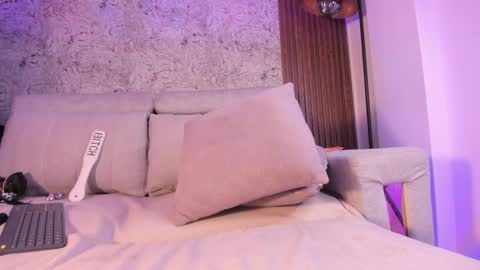 im_tyra online show from 11, 12, 2024