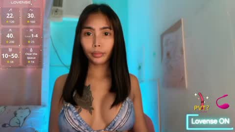 Snapshot of im_your_sexy_wifexxx chatting on 22, 5, 2026 Ms. M online show from 22, 5, 2026