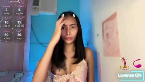 Snapshot of im_your_sexy_wifexxx chatting on 22, 5, 2026 Ms. M online show from 22, 5, 2026