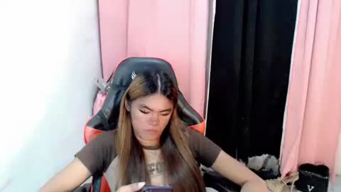 im_yourfairyannaxx online show from 15, 4, 2026