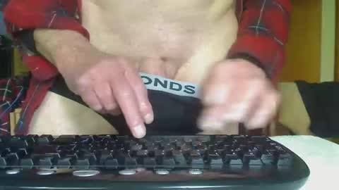 Snapshot of imaussiechris chatting on 6, 11, 2025 Aussie Guy online show from 6, 11, 2025