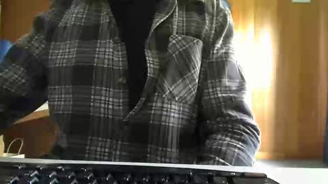 Snapshot of imaussiechris chatting on 27, 5, 2026 Aussie Guy online show from 27, 5, 2026