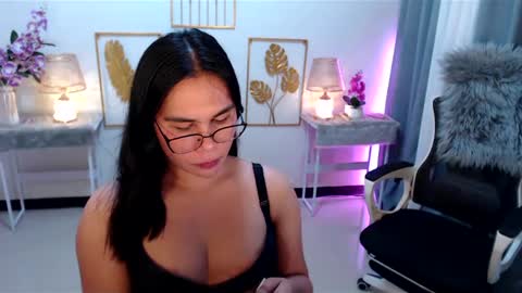 Ashley online show from 3, 1, 2025