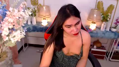 Ashley online show from 3, 3, 2025