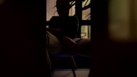 Snapshot of imlightskn chatting on 23, 12, 2025 imlightskn online show from 23, 12, 2025