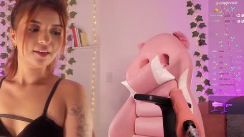 Snapshot of imlis chatting on 3, 1, 2025 Lissa Morgan MODEL INDEPENDENT online show from 3, 1, 2025