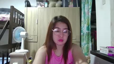 Snapshot of immaculate02 chatting on 17, 2, 2025 Immaculate02 online show from 17, 2, 2025