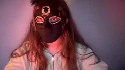 Miss Amelie online show from 9, 3, 2025