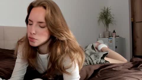 my name Imo  Fansly  online show from 25, 10, 2025