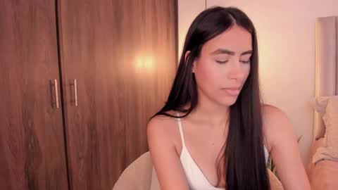 Snapshot of imsaraah chatting on 2, 11, 2025 sarah online show from 2, 11, 2025