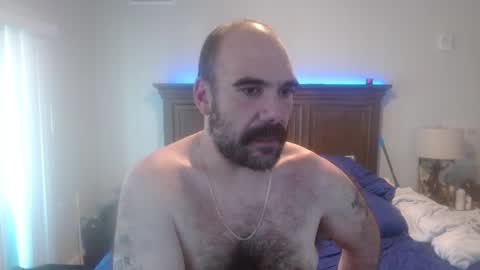 I use to be imeverythingandnothing online show from 8, 12, 2024