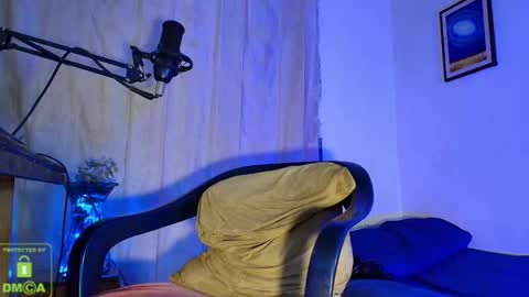 Snapshot of imyourg0d chatting on 11, 9, 2025 Daniel thumb up me please its important Im new INDEPENDENT MODEL online show from 11, 9, 2025