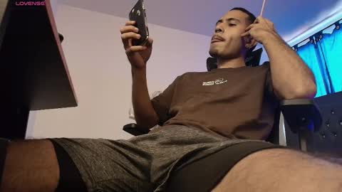 Snapshot of imyourg0d chatting on 8, 6, 2026 Daniel thumb up me please its important Im new INDEPENDENT MODEL online show from 8, 6, 2026