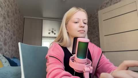 Lola online show from 17, 2, 2026