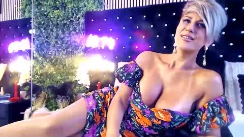 inanna_ishtar1 online show from 1, 10, 2025