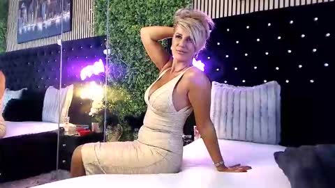 inanna_ishtar1 online show from 12, 10, 2025