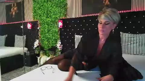 inanna_ishtar1 online show from 17, 7, 2026