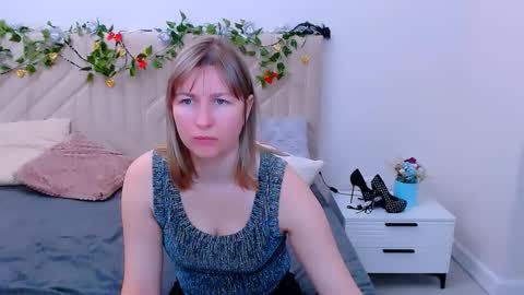 incredible_ariela online show from 4, 3, 2026