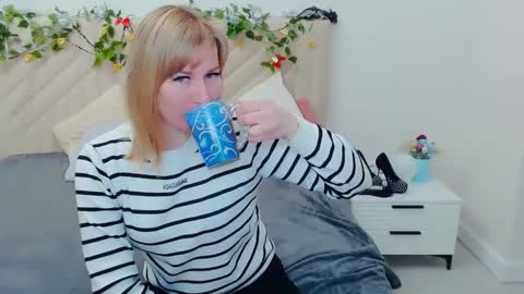 incredible_ariela online show from 7, 3, 2026