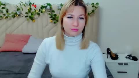 incredible_ariela online show from 28, 4, 2026